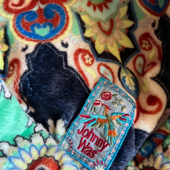 Johnny Was Plush Bag - Picture 4 of 11